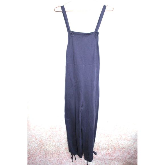 overall capri jumpsuit